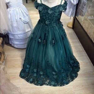 Hunter gown